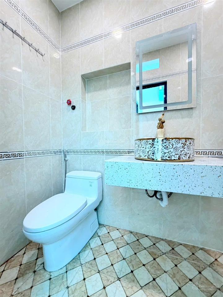 Bán nhà dt 5x13m  hẻm ô tô thông gần ngã tư an sương,q12. giá  5,2 tỷ