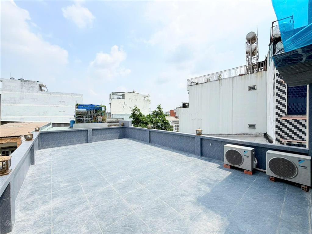 Bán nhà dt 5x13m  hẻm ô tô thông gần ngã tư an sương,q12. giá  5,2 tỷ