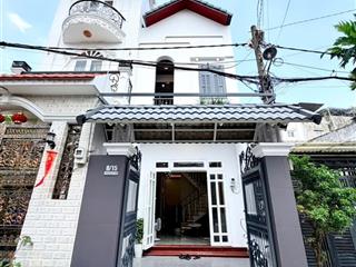 Bán nhà shr,3p,hẻm ô tô đường thạnh lộc 31 q12. giá  5,35 tỷ