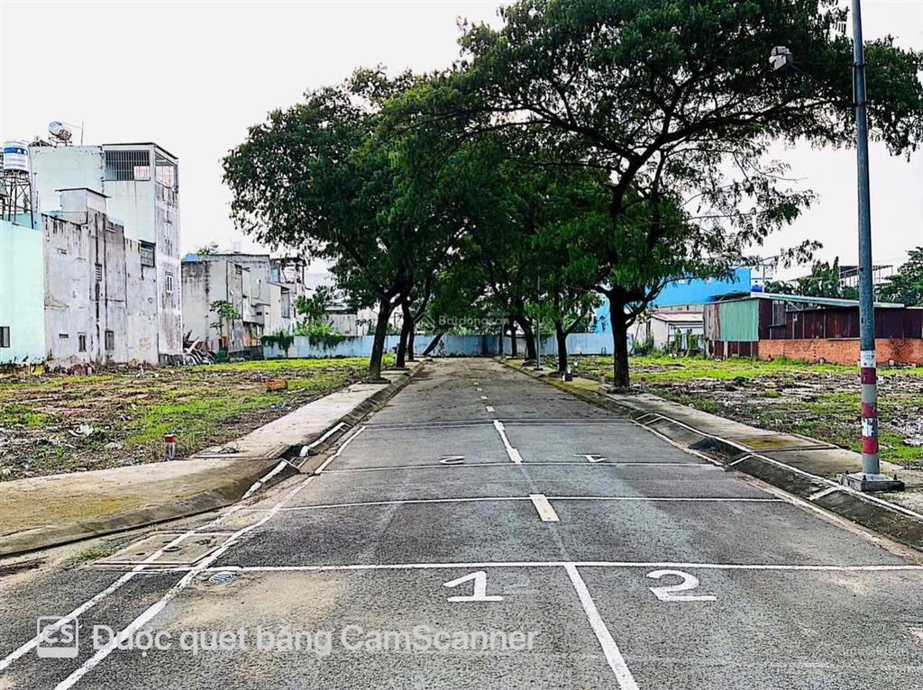 Bán lô đất dt 5x18m  khu đồng bộ đường 12m có vỉa hè  lê thị riêng q12. giá 5,15 tỷ