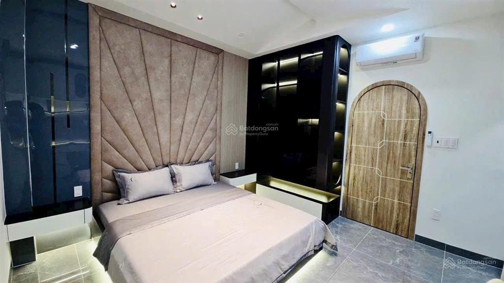 Bán nhà 4 lầu  đường ô tô  tô ngọc vân q12. giá  7,45 tỷ