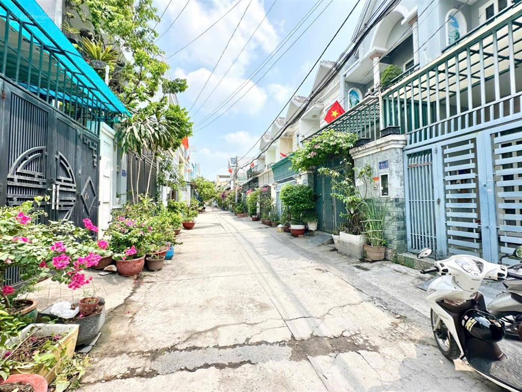 Bán lô đất mặt tiền đường trần thị cờ, thới an. dt  4x17m  giá  7,99 tỷ