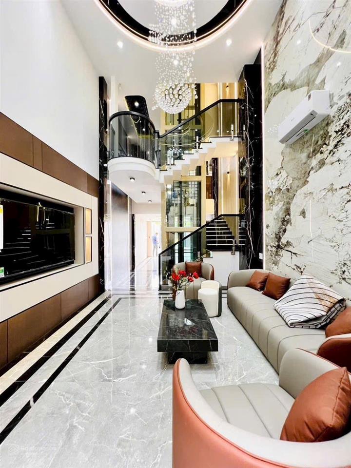 Bán nhà riêng tại trần quang cơ, 6,49 tỷ, 120m2, 4pn, 4wc, giá ưu đãi