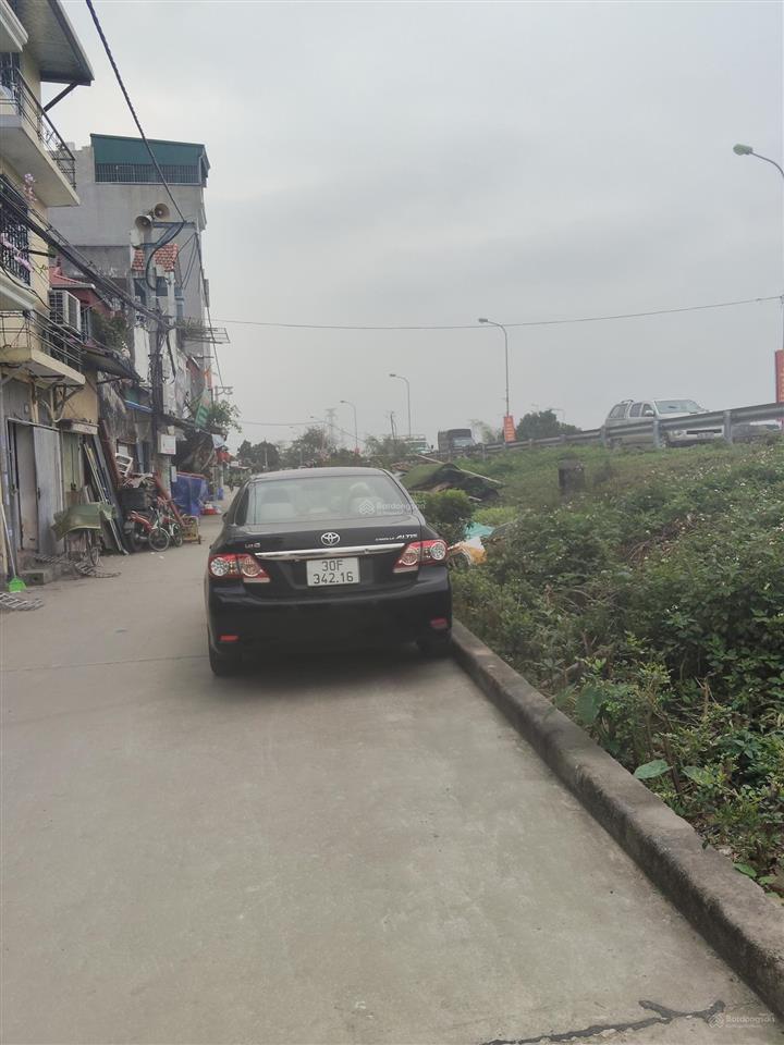 Mặt phố đông ngạc, bán nhà c4. 59 m2, mặt tiền 6m, ô tô tránh, view tp ven sông. giá 9.99 tỷ.