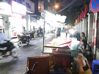 Bán đất lê văn hiến. 115 m2, mặt tiền khủng, ô tô tránh, kinh doanh sầm uất. giá nhỉnh 19.99 tỷ.