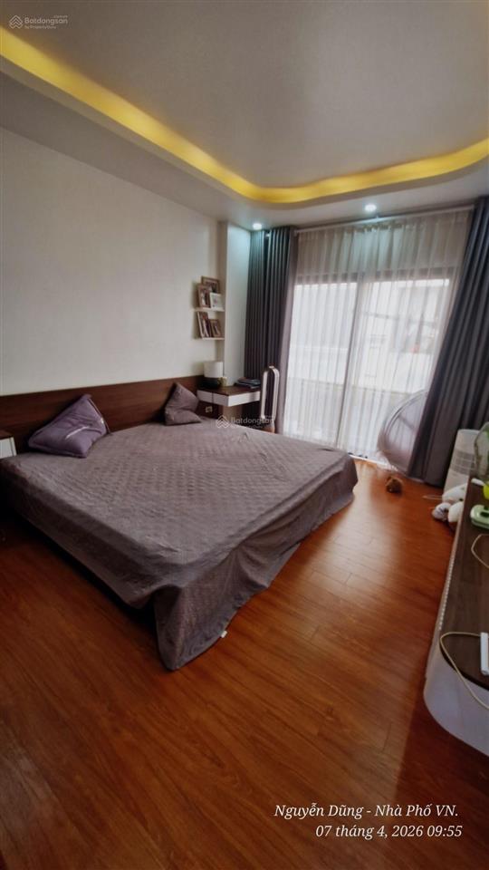 Bán gấp nhà cổ nhuế. 45 m², 6 tầng, thang máy, ô tô tránh, kinh doanh sầm uất, nhỉnh 9 tỷ