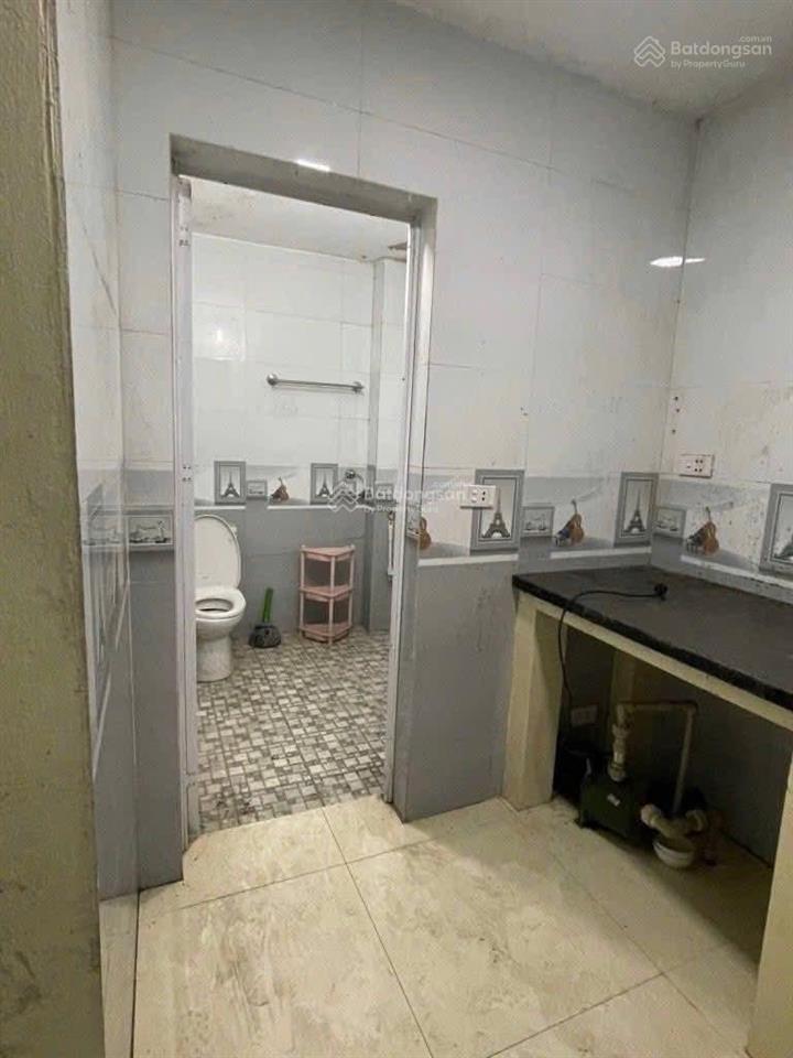 Phố viên  cạnh đh mỏ địa chất, bv phương đông, bán nhà c4, 30 m², ô tô, kinh doanh giá 4.3 tỷ