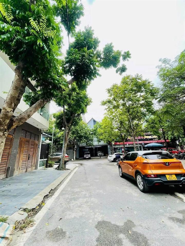 Bán nhà đỗ nhuận. 110 m², 5 t, vỉa hè ô tô tránh, kinh doanh đỉnh cao. giá 52,99 tỷ