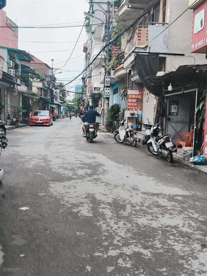 Bán gấp nhà c4, lê văn hiến, cạnh hv tài chính. 48 m², vỉa hè, ô tô tránh, kinh doanh. giá 9.9 tỷ
