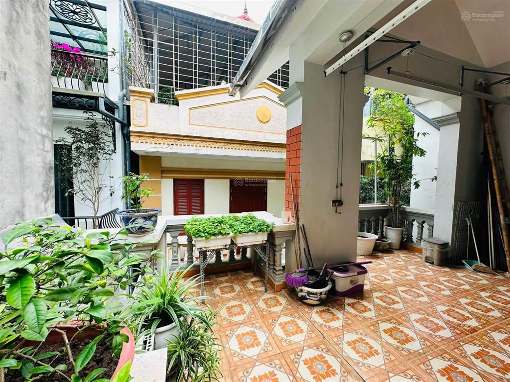 Bán gấp nhà hoàng quốc việt, 70 m², 2 thoáng, ô tô, 5 tầng, kinh doanh. giá nhỉnh 26 tỷ