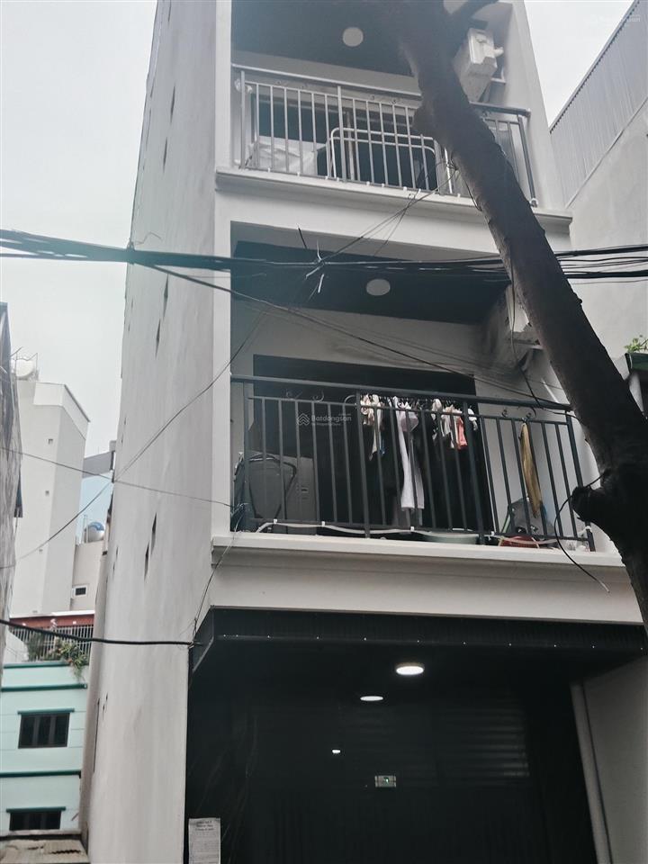 Bán gấp nhà đẹp lê văn hiến  vị trí vàng  kinh doanh sầm uất  giá trị gia tăng bền vững
