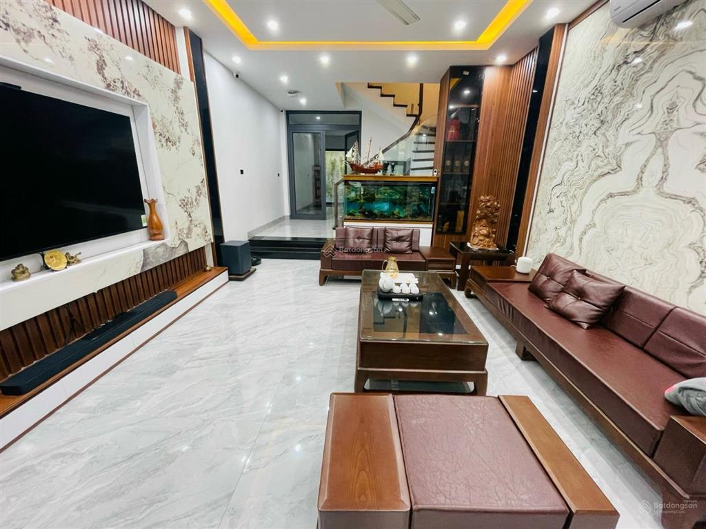 Bán nhà phú diễn, 60 m2, 5 tầng, vỉa hè ô tô tránh, kinh doanh, 2 thoáng, giá nhỉnh 21 tỷ