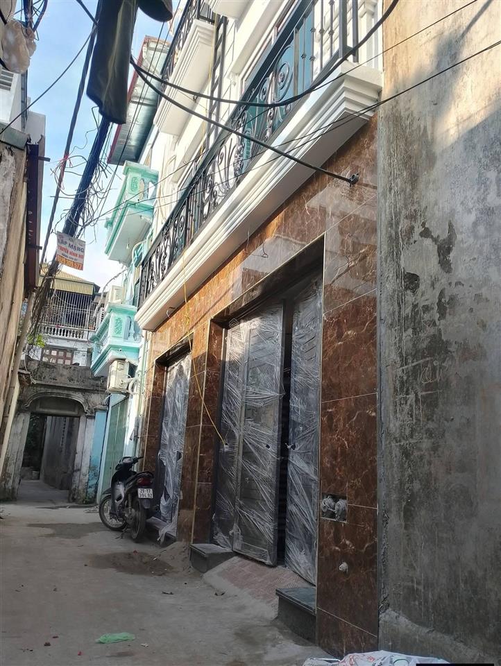 Bán nhà đông ngạc, 50 m2, 8 tầng, thang máy, 18 phòng, dòng tiền 750 triệu/năm, giá 12.6 tỷ