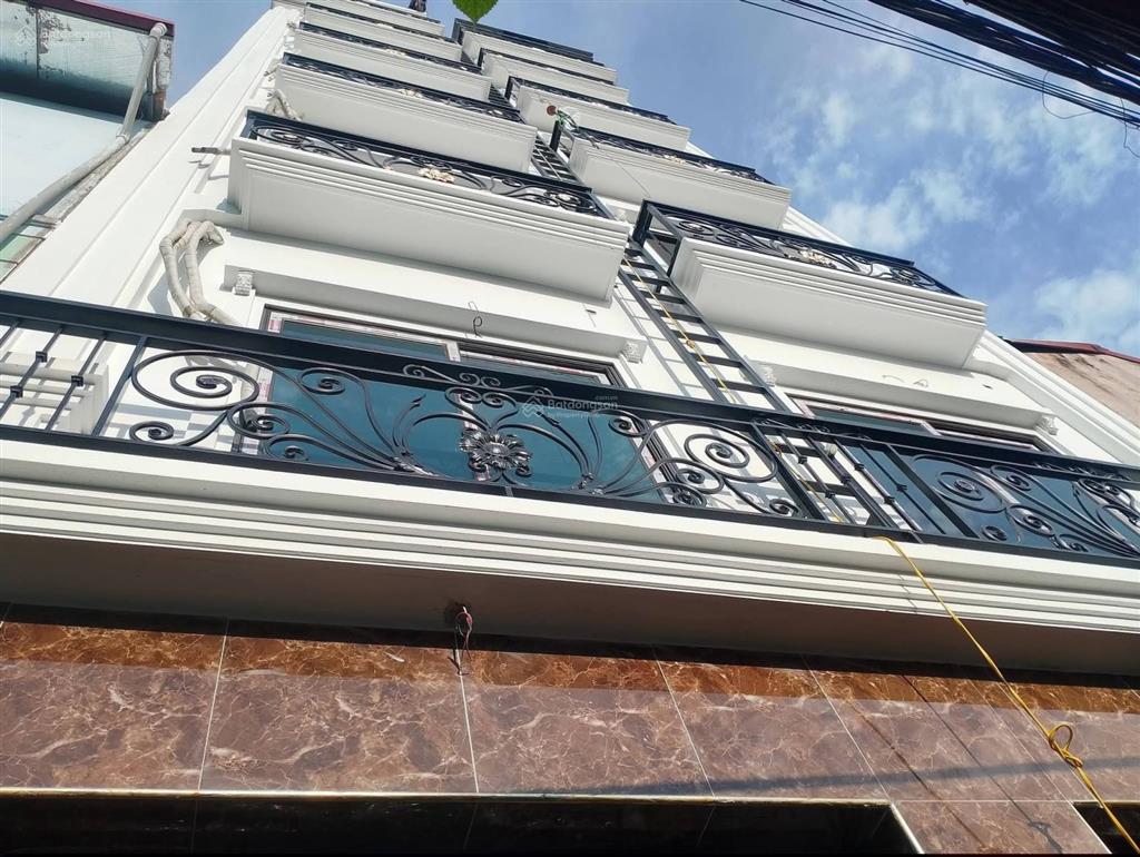 Bán nhà đông ngạc, 50 m2, 8 tầng, thang máy, 18 phòng, dòng tiền 750 triệu/năm, giá 12.6 tỷ