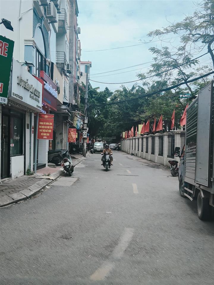 Bán cắt lỗ siêu phẩm lê văn hiến cổng hv tài chính, 120 m2, ô tô tránh kinh doanh  nhỉnh 18 tỷ