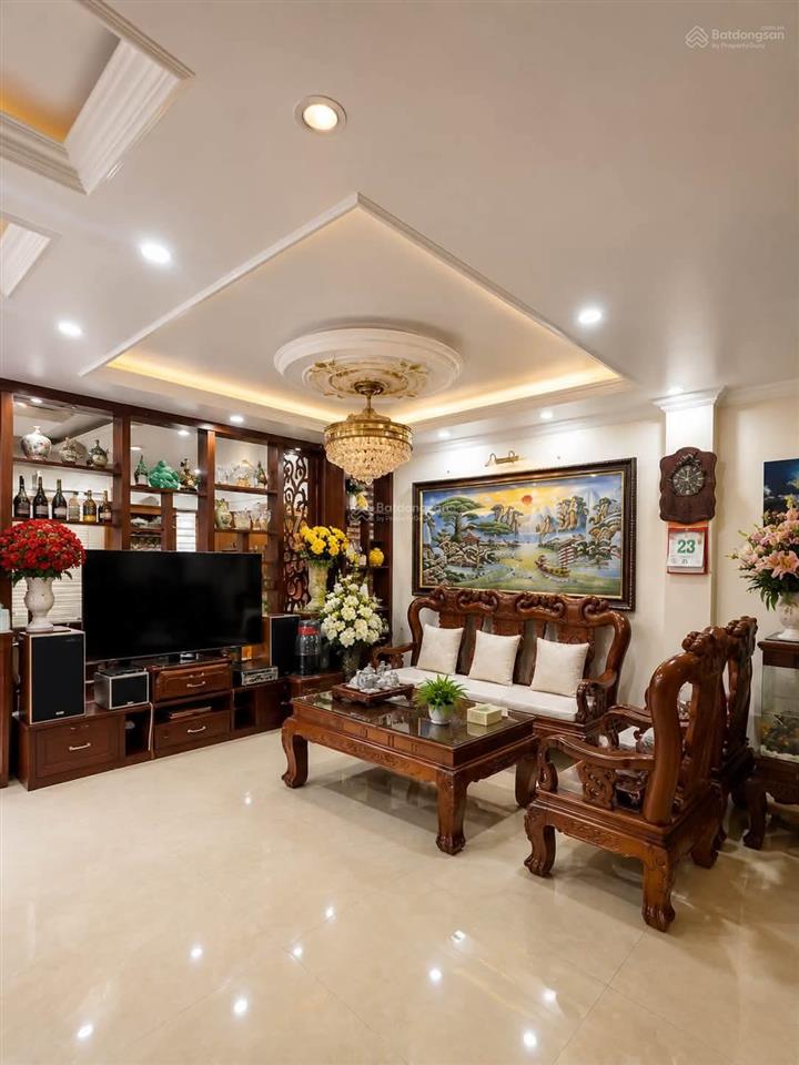 Bán nhà phú diễn  đh tn&mt. 65 m2, 6 t, lô góc, đường 13.5 m, kinh doanh sầm uất. giá nhỉnh 20 tỷ