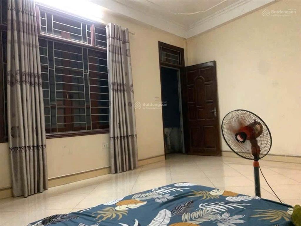 Bán nhà phạm văn đồng. 35 m2, 5 tầng, dân xây, giá nhỉnh 7 tỷ
