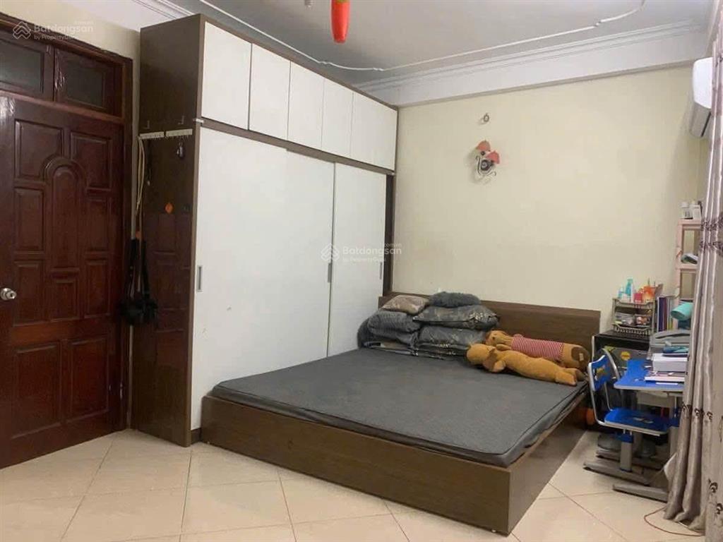 Bán nhà phạm văn đồng. 35 m2, 5 tầng, dân xây, giá nhỉnh 7 tỷ