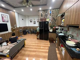 Bán nhà phạm văn đồng. 35 m2, 5 tầng, dân xây, giá nhỉnh 7 tỷ