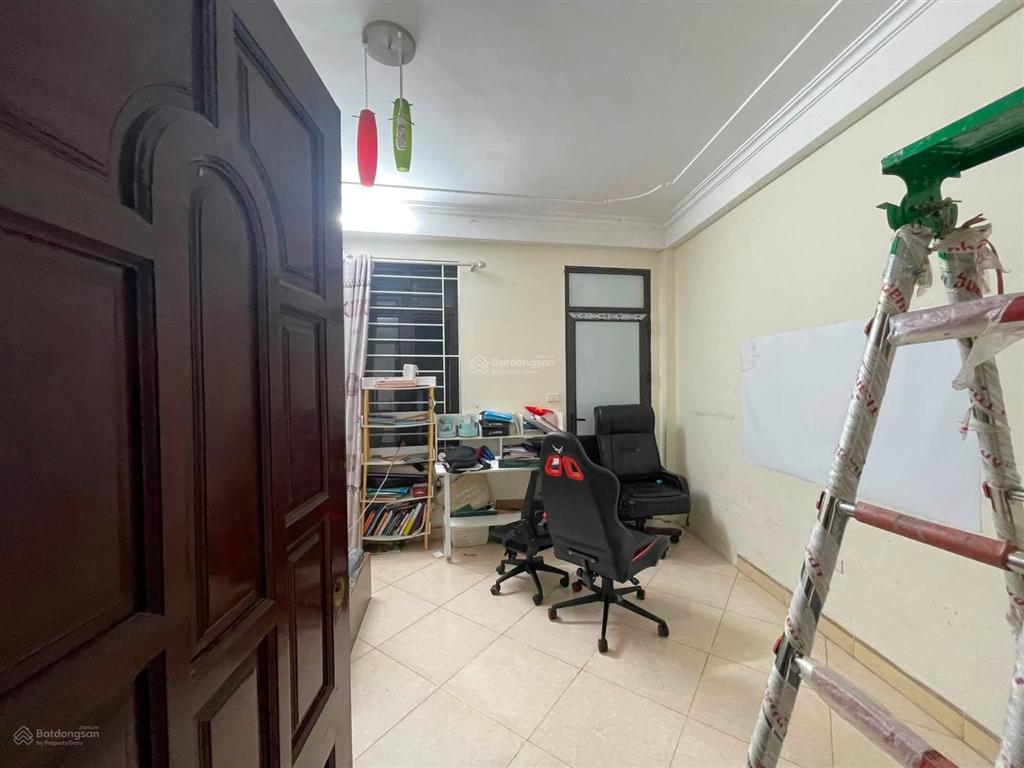Bán nhà phạm văn đồng. 35 m2, 5 tầng, dân xây, giá nhỉnh 7 tỷ