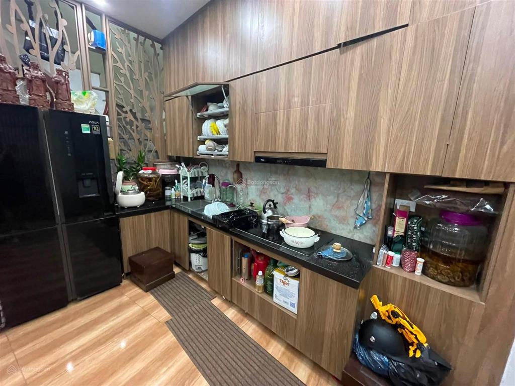 Bán nhà phạm văn đồng. 35 m2, 5 tầng, dân xây, giá nhỉnh 7 tỷ