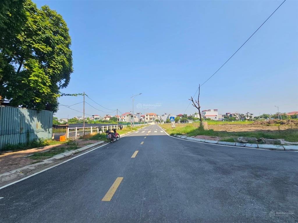 Chính chủ bán gấp lô đất yên nội. 72m2, mặt tiền 6 m, vỉa hè ô tô tránh, kinh doanh, giá nhỉnh 8 tỷ