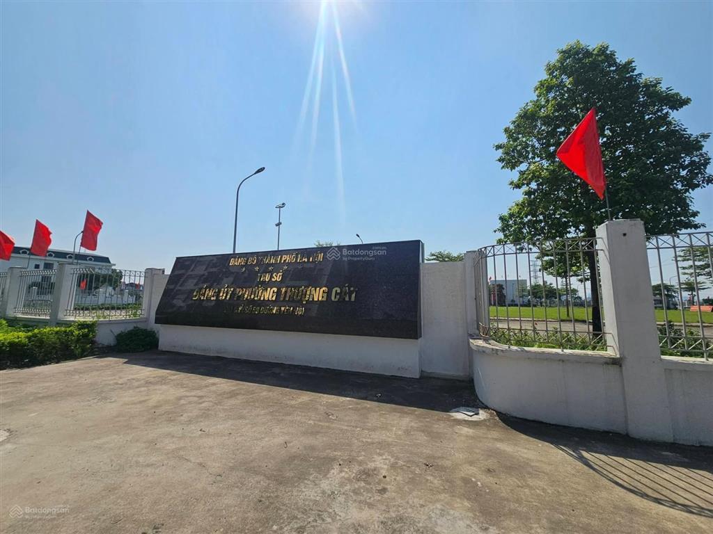 Chính chủ bán gấp lô đất yên nội. 72m2, mặt tiền 6 m, vỉa hè ô tô tránh, kinh doanh, giá nhỉnh 8 tỷ