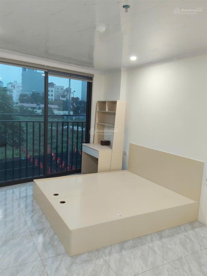 Bán nhà hv tài chính. 70 m2, 7t, t.máy, 2 thoáng. ô tô, kd. dòng tiền 70 tr/ tháng, giá 15.5 tỷ