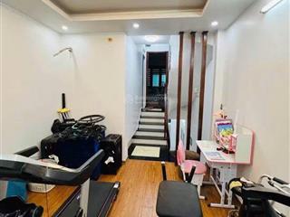 Bán gấp nhà nguyễn đổng chi. 40 m2, 5 tầng, 2 mặt ngõ, 10 m ra mặt phố. giá nhỉnh 10 tỷ