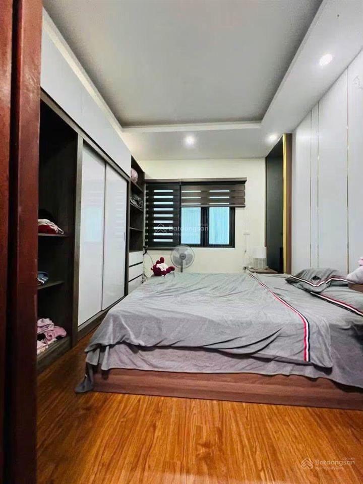 Bán gấp nhà nguyễn đổng chi. 40 m2, 5 tầng, 2 mặt ngõ, 10 m ra mặt phố. giá nhỉnh 10 tỷ