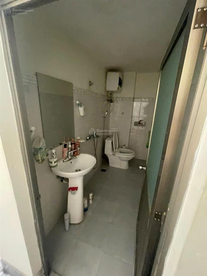 Bán nhà tân phong, 60 m2, 4 tầng, 2 thoáng trước sau, ô tô 7 chỗ, ngõ thông kinh doanh. giá 8,9 tỷ