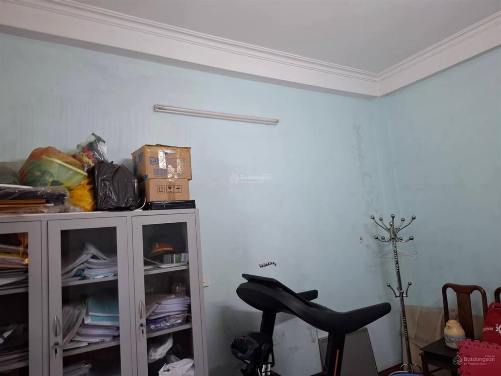 Nhỉnh 11 tỷ sở hữu ngay căn nhà lý tưởng tại thành phố giao lưu. 60 m2, 5 tầng, lô góc. kinh doanh.