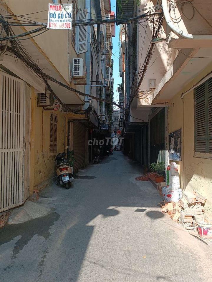 Bán nhà 6 tầng thang máy phố Liễu Giai