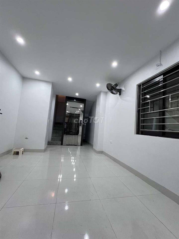 BÁN NHÀ 6 TẦNG THANG MÁY PHỐ LIỄU GIAI