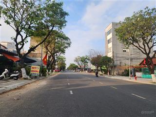 Bán nhà 3 tầng sơn trà đường 15.5m nhà đẹp gần biển tiềm năng cho thuê dòng tiền hoặc ở ngay