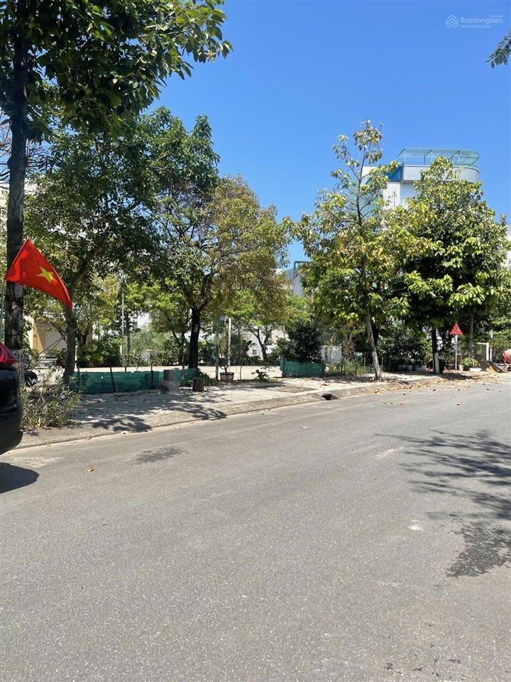 Bán đất mặt tiền mân quang 9, sơn trà view công viên ngang 7m sổ a4 vuông đẹp, khu quân đội an ninh