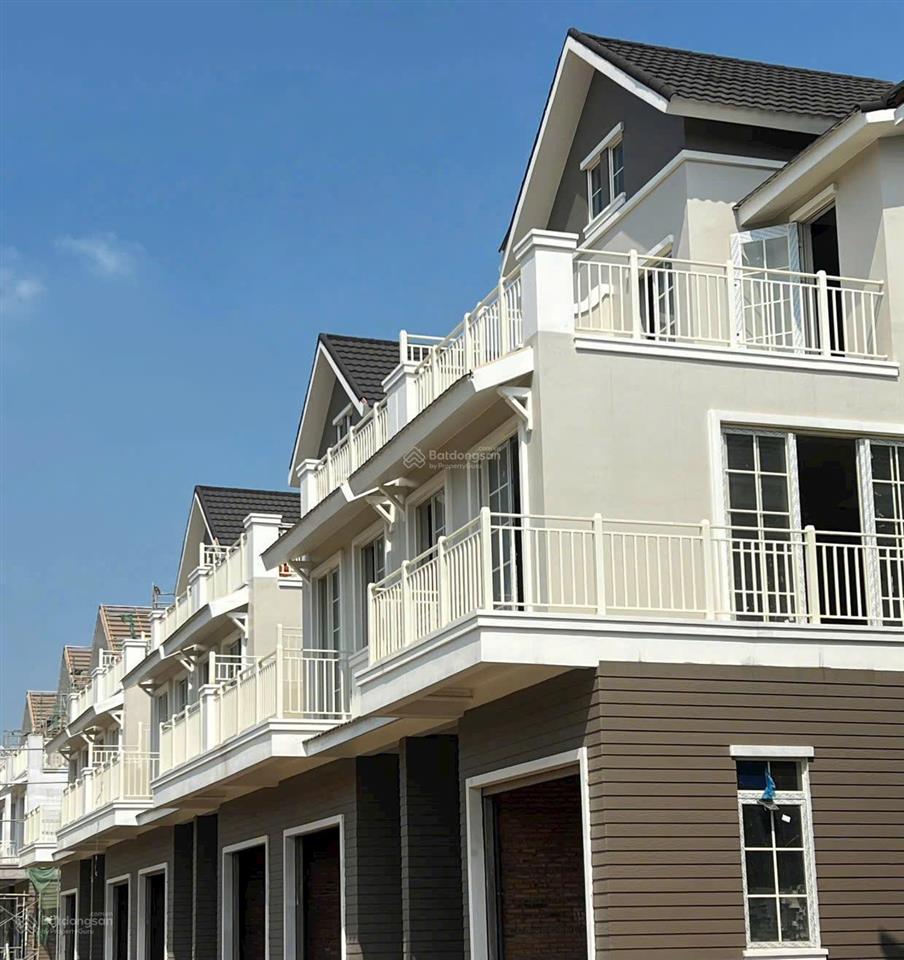 Ecoretreat  townvilla diện tích 130m2 hàng cn chỉ 8.7 tỷ, ngay sát trường liên cấp.  0976 032 ***