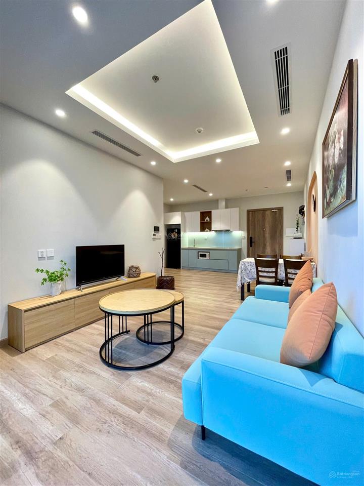 Ecopark  chính chủ bán 2pn diện tích 74m2 full nội thất, view hồ thiên nga cực đẹp  0976 032 ***
