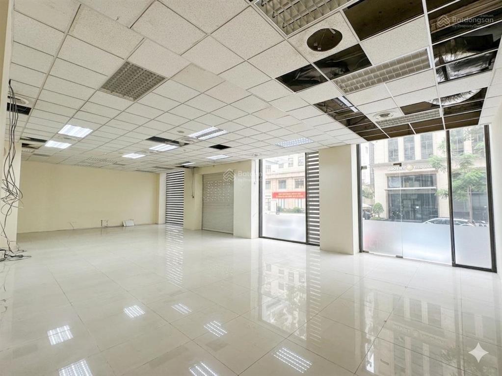 Đấu giá ct mặt bằng, vp tt lý thường kiệt, trần hưng đạo, lê thánh tông p. cửa nam