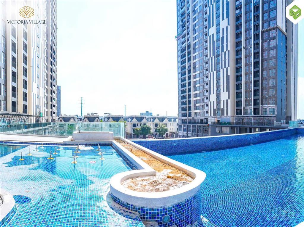 Căn hộ góc view hồ bơi 3pn giá cực tốt, nhận nhà ở ngay   0931 793 ***