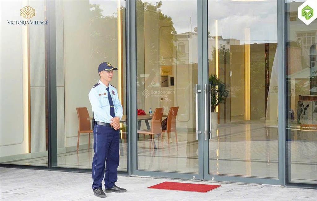 Bán căn góc 2pn giá 6,2 tỷ bao thuế phí