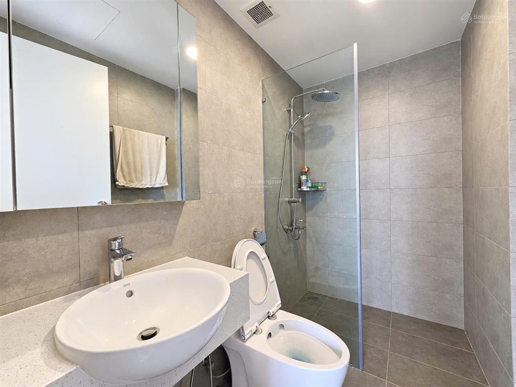 Cho thuê 2pn full nội thất mới 100% victoria village, tầng cao view ngoài 19tr   0931 793 ***