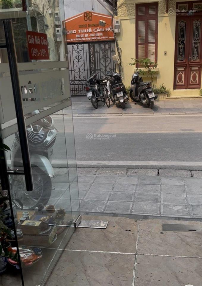 Chính chủ bán nhà | mặt phố phù đổng thiên vương | cực hiếm | 64m2 | mt khoảng 4m | giá 63tỷ sđcc