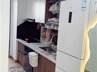 Bán căn góc tòa geleximco giải phóng, nhà đẹp, view bể bơi, 2 ngủ, 4.2 tỷ