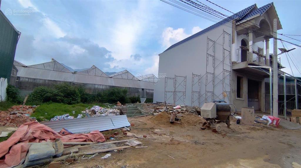 Bán cặp đất trung tâm langbiang, 80m2/lô, full xây dựng, gần kdl langbiang, giá 1.325 tỷ/lô