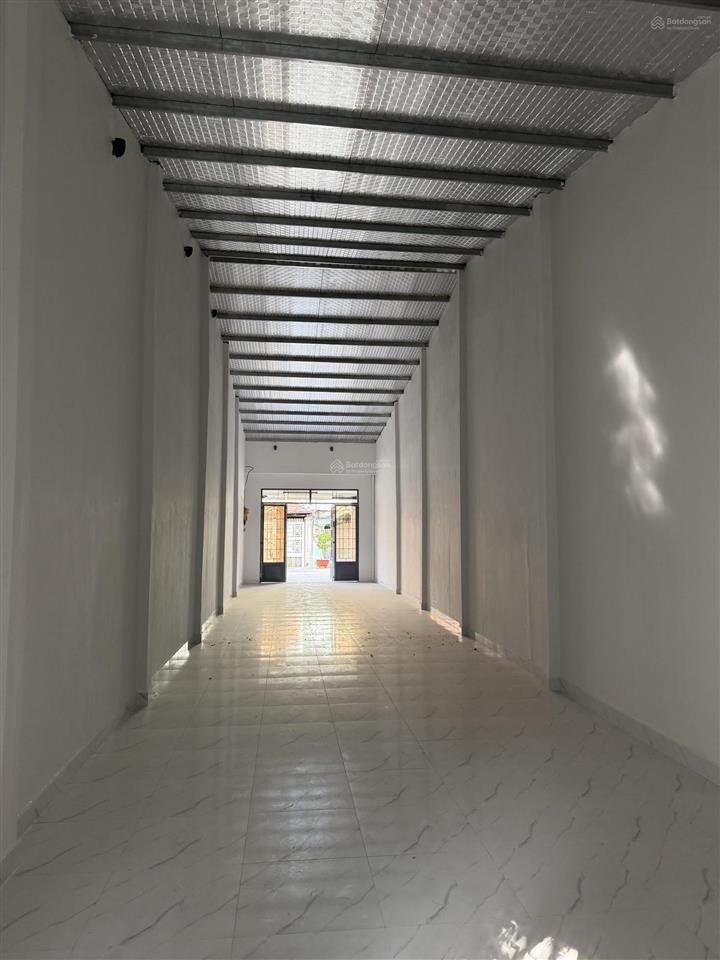 Cho thuê kho xưởng 150m2  12tr/th đường võ văn kiệt  quận 6