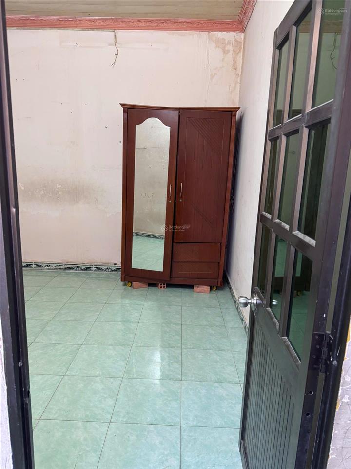Cho thuê nhà nguyên căn gần hoàng diệu 2, trung tâm thủ đức cũ