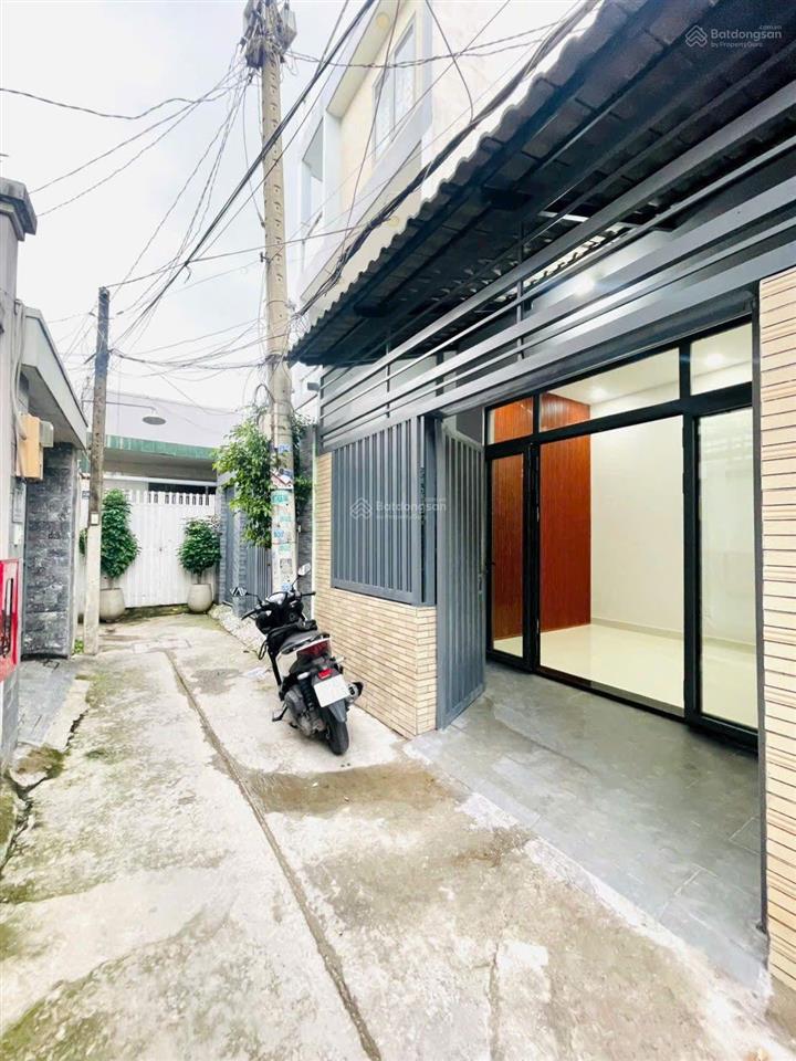Bán nhà ngay trung tâm p. thủ đức, sát đường lớn, giá nhỉnh 5 tỷ