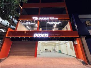 Bán nhà siêu vị trí mặt tiền hồng bàng  quận 6  (7x20m)  3 tầng  hđt 150tr/th  giá 35 tỷ