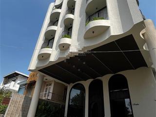 Bán tòa chdv 1 hầm 6 tầng trung tâm quận 3  (nh 10x15m)  hđt 150tr/tháng  giá 35 tỷ